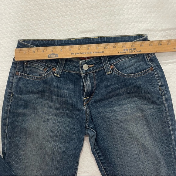 Lucky Jeans. Sz 4/27. Low rise straight-leg cut. Excellent condition. - Picture 8 of 13